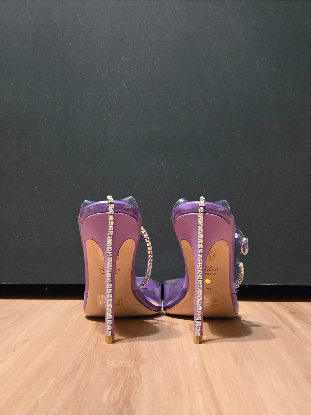 Stuart Weitzman flaunting transparent